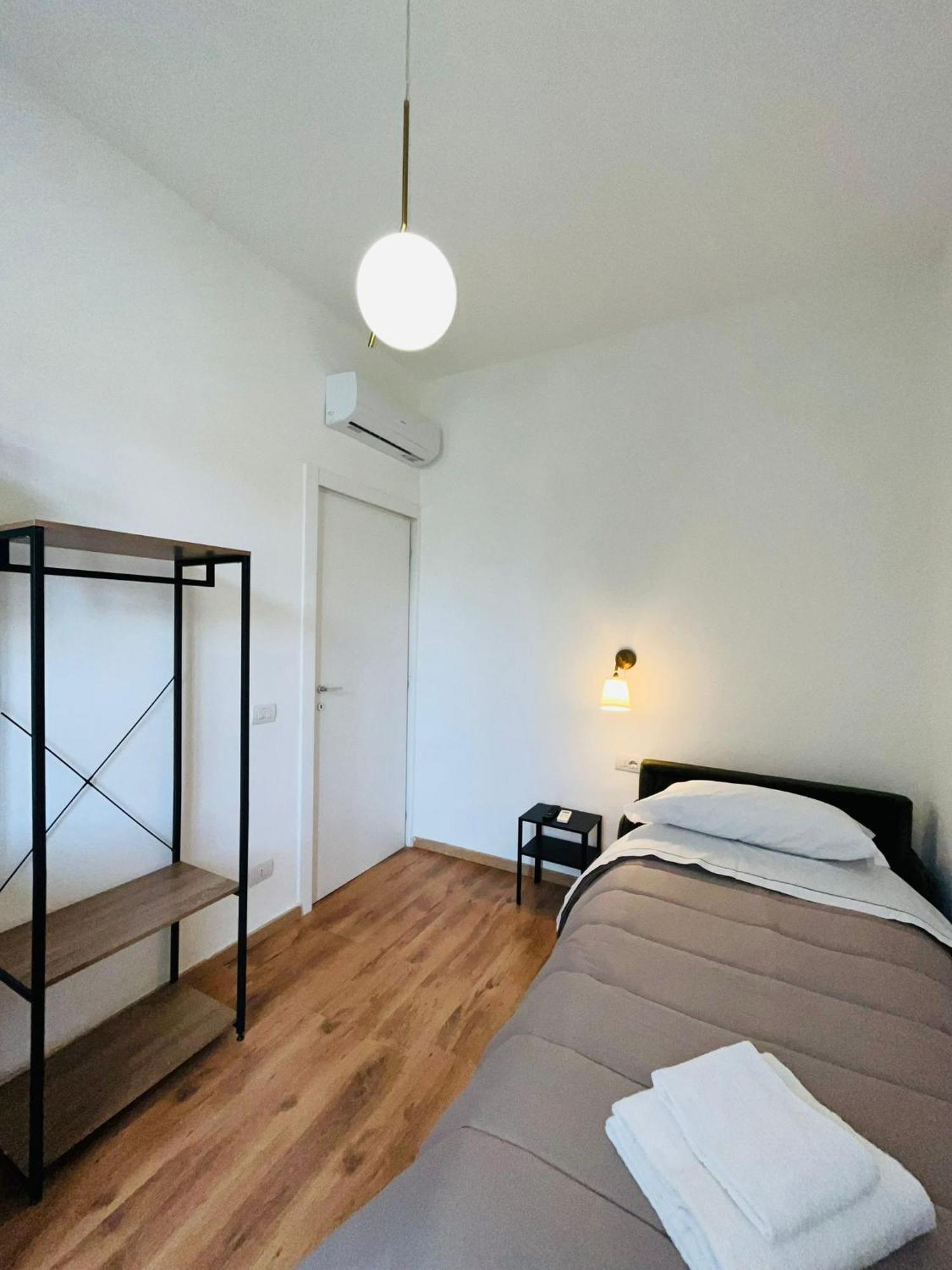 Oriani Bnb Bed & Breakfast Florence Exterior photo