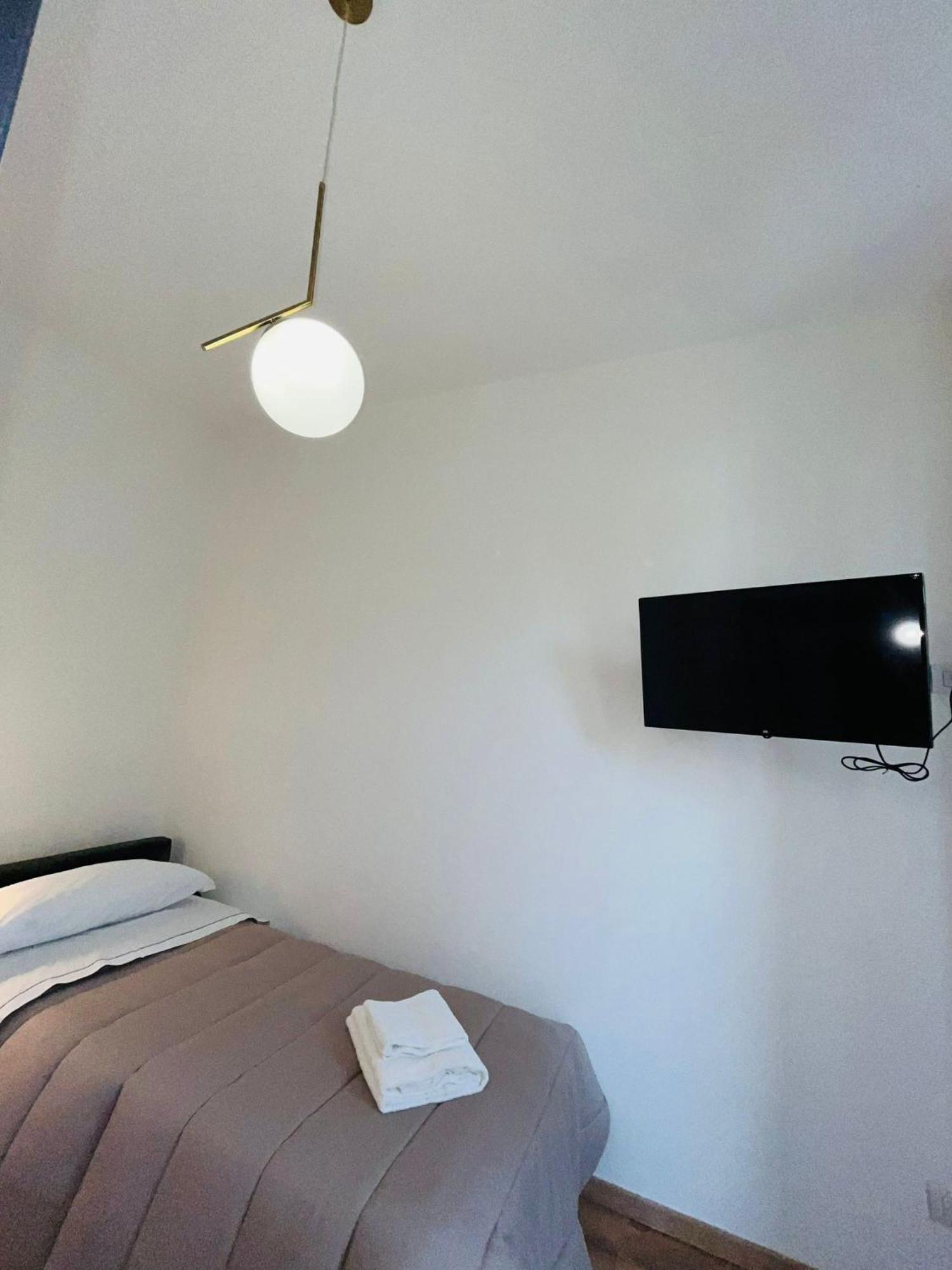Oriani Bnb Bed & Breakfast Florence Exterior photo